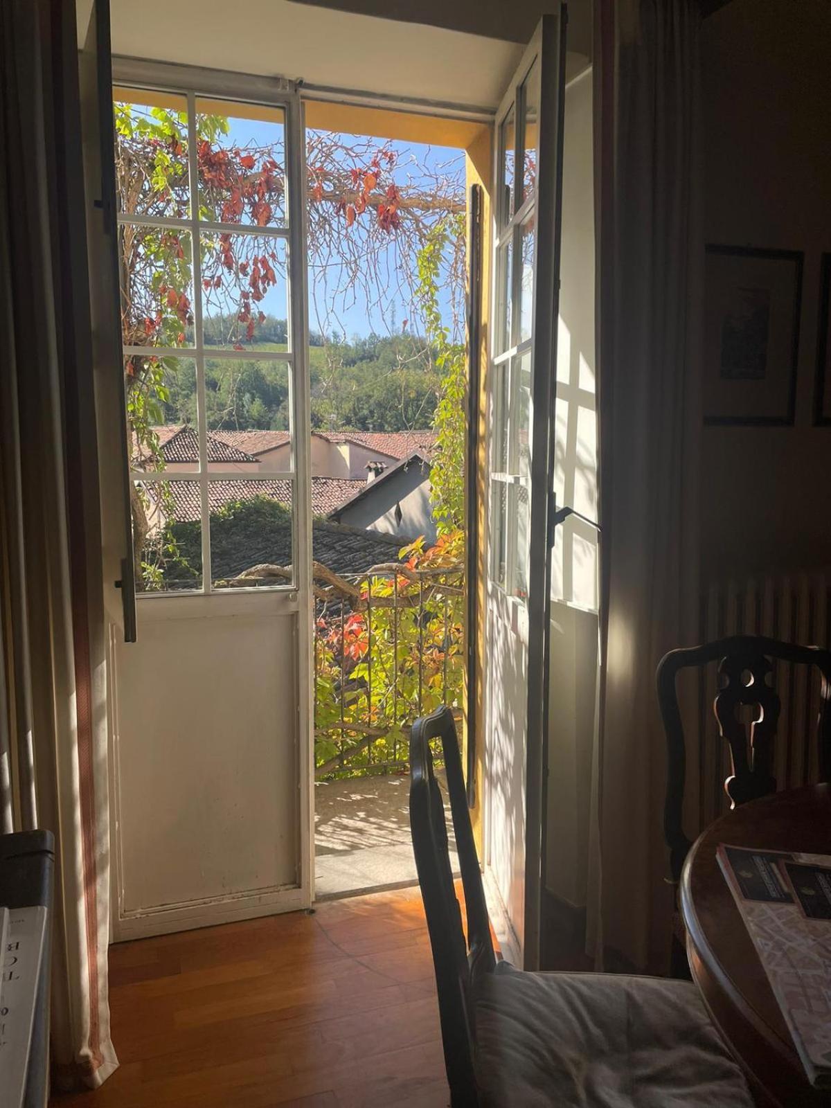 Corneliano d'Alba Palazzo Sismonda Bed & Breakfast 部屋 写真